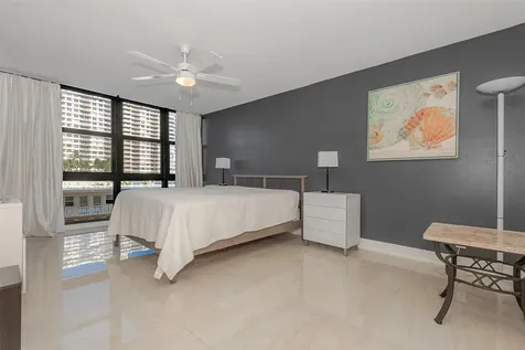 2017 S Ocean Drive Hallandale Beach FL 33009