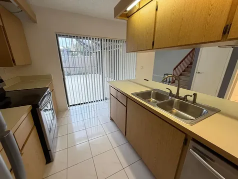 7622 N 76th Way West Palm Beach FL 33407