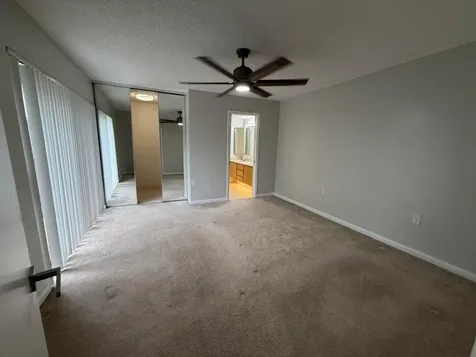 7622 N 76th Way West Palm Beach FL 33407