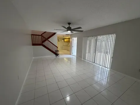 7622 N 76th Way West Palm Beach FL 33407