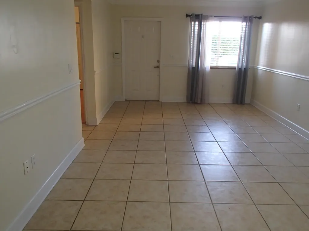 7910 NW 7th Street Pembroke Pines FL 33024