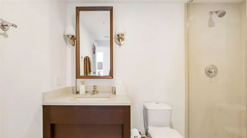 6899 Collins Avenue Miami Beach FL 33141