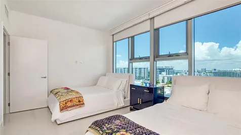 6899 Collins Avenue Miami Beach FL 33141