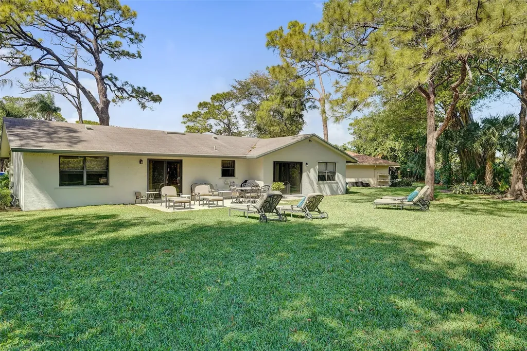 715 NW 23rd Lane Delray Beach FL 33445