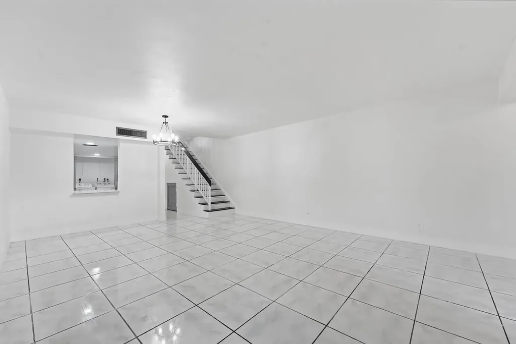 6678 Racquet Club Drive Fort Lauderdale FL 33319