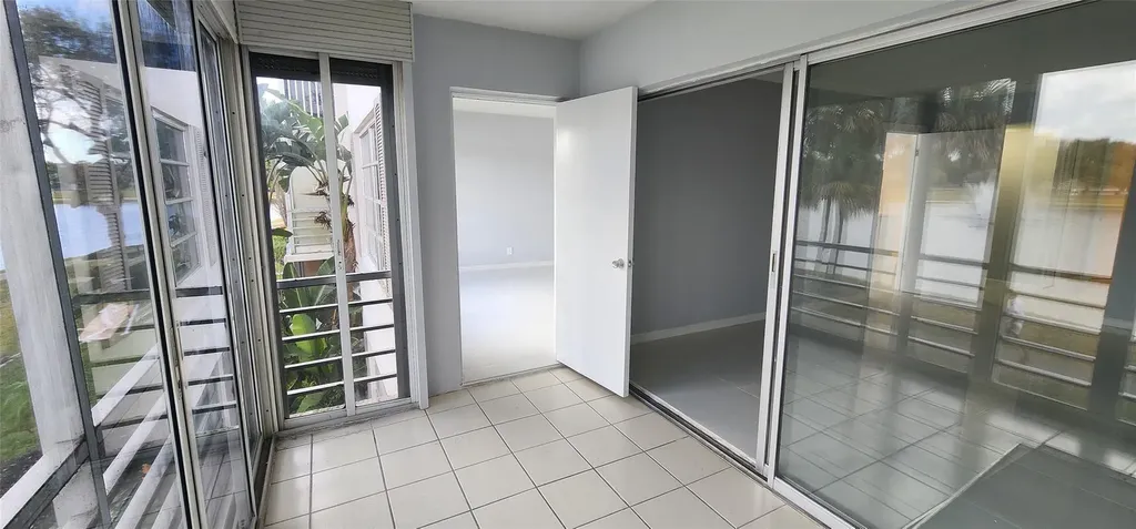 2801 N Palm Aire Drive Pompano Beach FL 33069