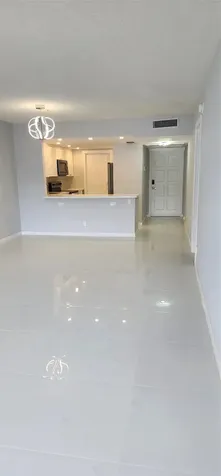 2801 N Palm Aire Drive Pompano Beach FL 33069