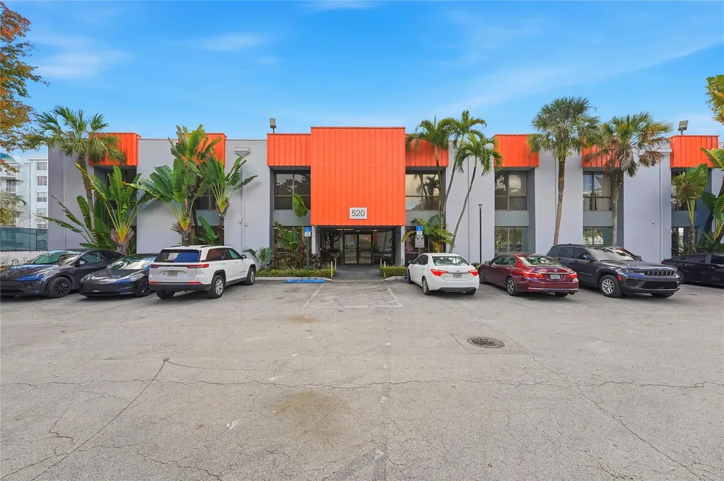 520 NW 165th Street Road Miami FL 33169