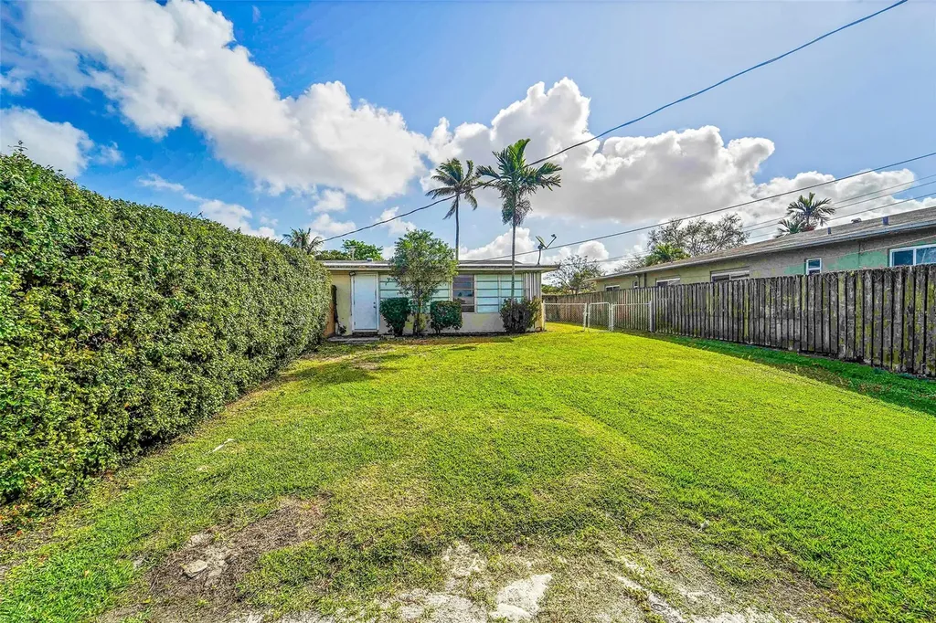 4681 SW 43rd Terrace Fort Lauderdale FL 33314