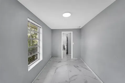 4681 SW 43rd Terrace Fort Lauderdale FL 33314