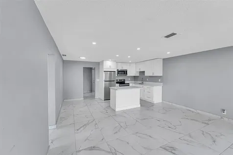 4681 SW 43rd Terrace Fort Lauderdale FL 33314