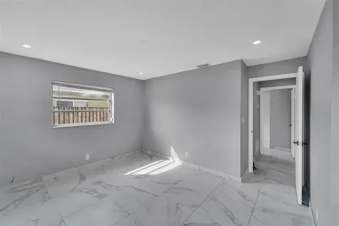 4681 SW 43rd Terrace Fort Lauderdale FL 33314
