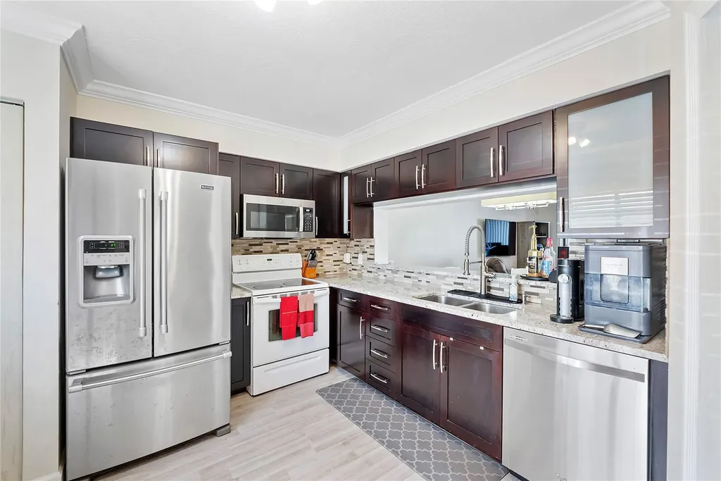 9149 SW 21st Court Boca Raton FL 33428