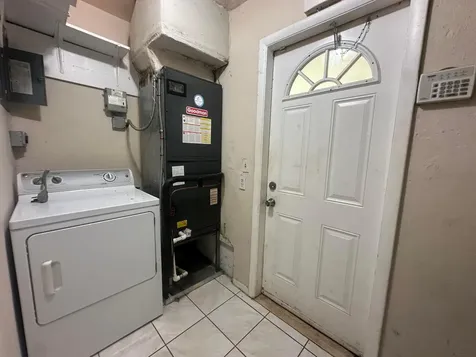 2941 NE 9th Avenue Pompano Beach FL 33064