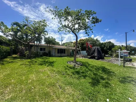 2941 NE 9th Avenue Pompano Beach FL 33064