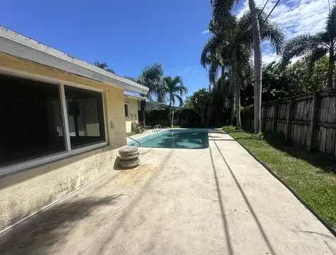 2941 NE 9th Avenue Pompano Beach FL 33064