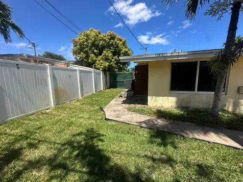 2941 NE 9th Avenue Pompano Beach FL 33064