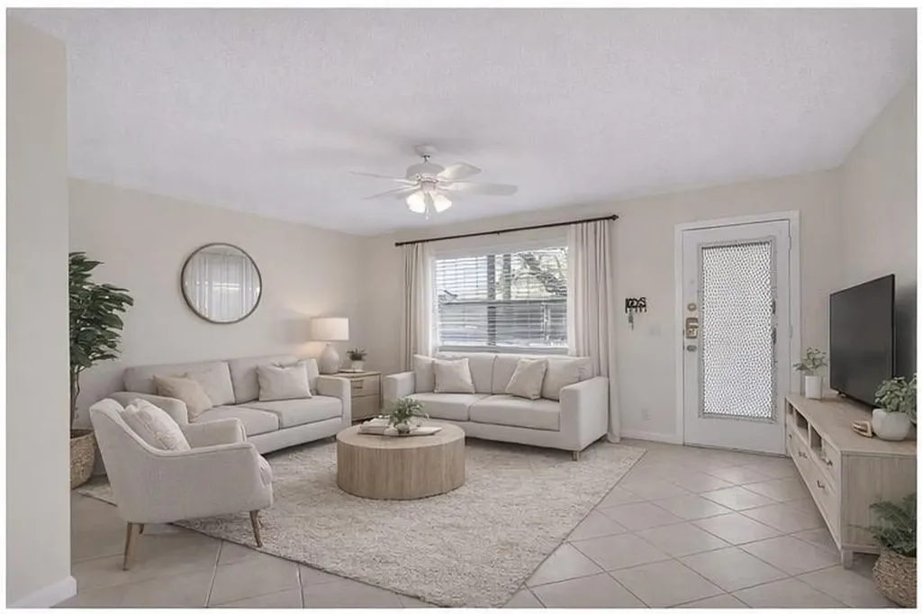 608 Normandy Delray Beach FL 33484