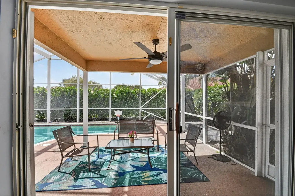 6828 Ashton Street Boynton Beach FL 33437