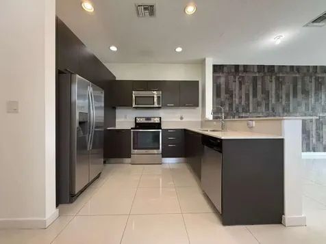 3563 NW 13th Street Fort Lauderdale FL 33311