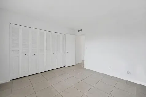 8735 Ramblewood Drive Coral Springs FL 33071