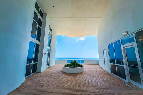 18201 Collins Avenue Sunny Isles Beach FL 33160