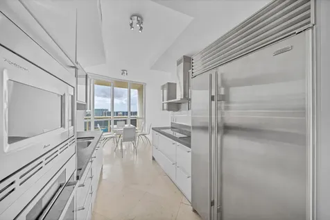 18201 Collins Avenue Sunny Isles Beach FL 33160