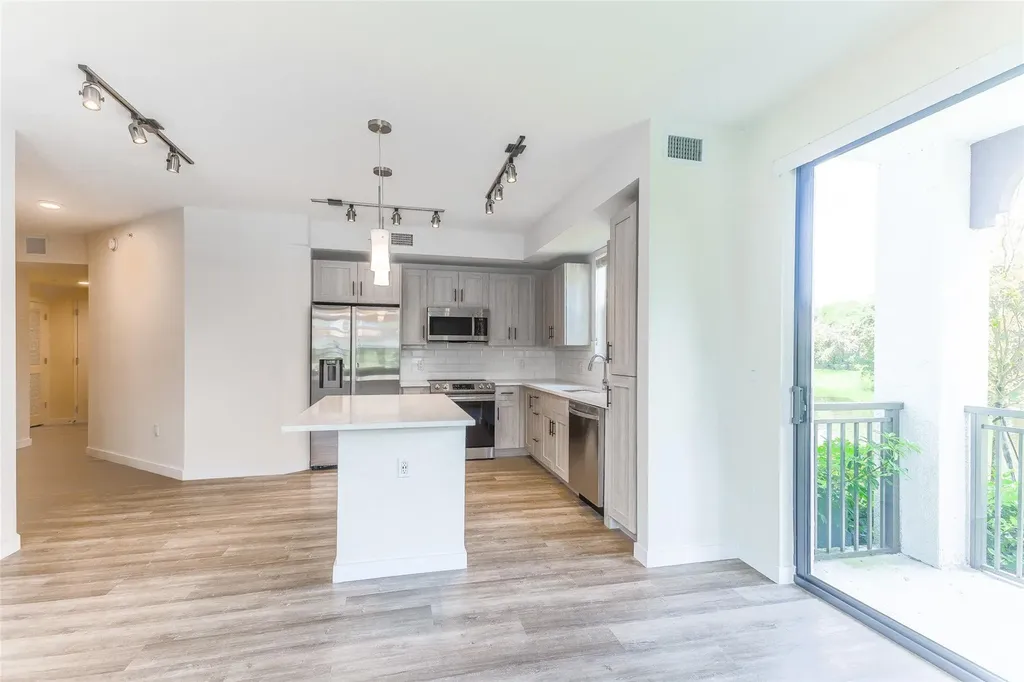 8894 NW 44th Street Sunrise FL 33351