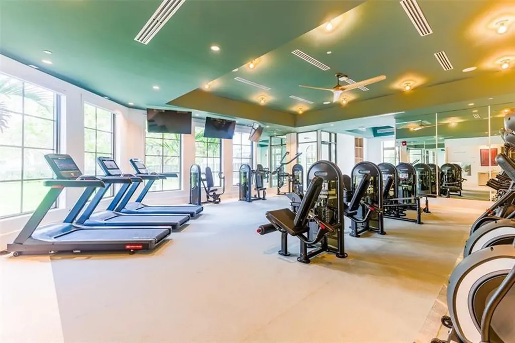 8894 NW 44th Street Sunrise FL 33351