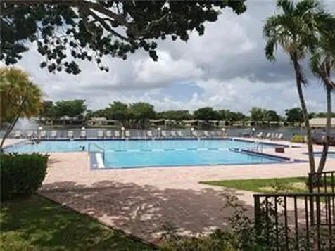 301 Cambridge Road Hollywood FL 33024