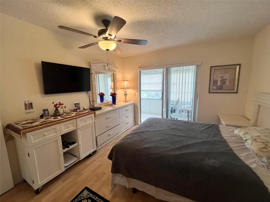 191 Markham I Deerfield Beach FL 33442
