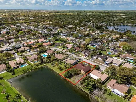 5706 SW 114th Avenue Cooper City FL 33330
