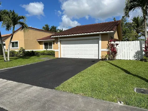 5706 SW 114th Avenue Cooper City FL 33330