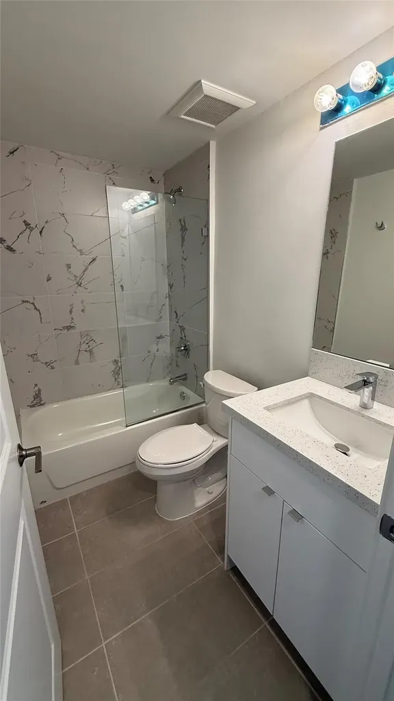 2511 Pierce Street Hollywood FL 33020