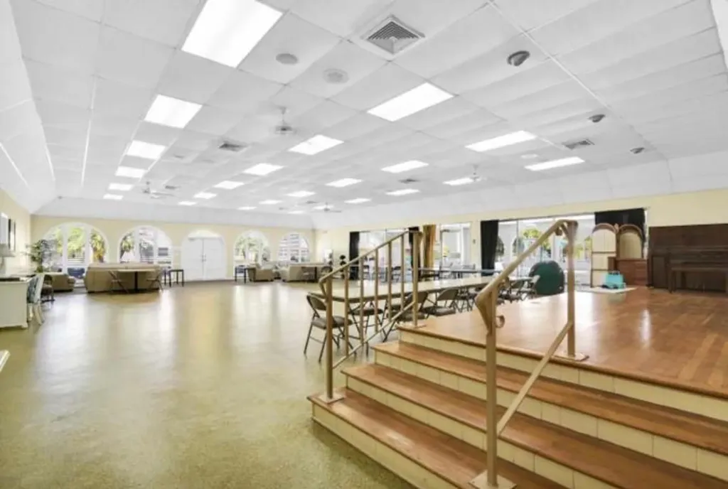 400 NE 20th Street Boca Raton FL 33431