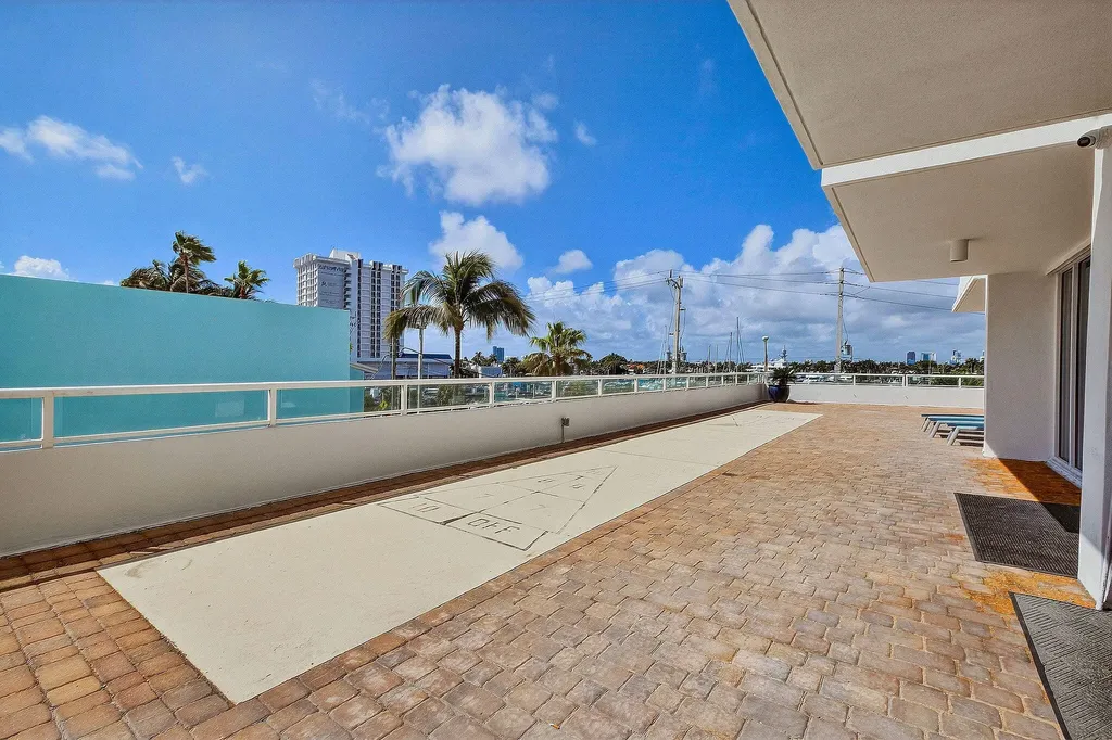 545 S Fort Lauderdale Beach Boulevard Fort Lauderdale FL 33316