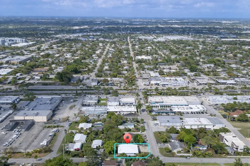 3431-3441 NE 13th Avenue Oakland Park FL 33334
