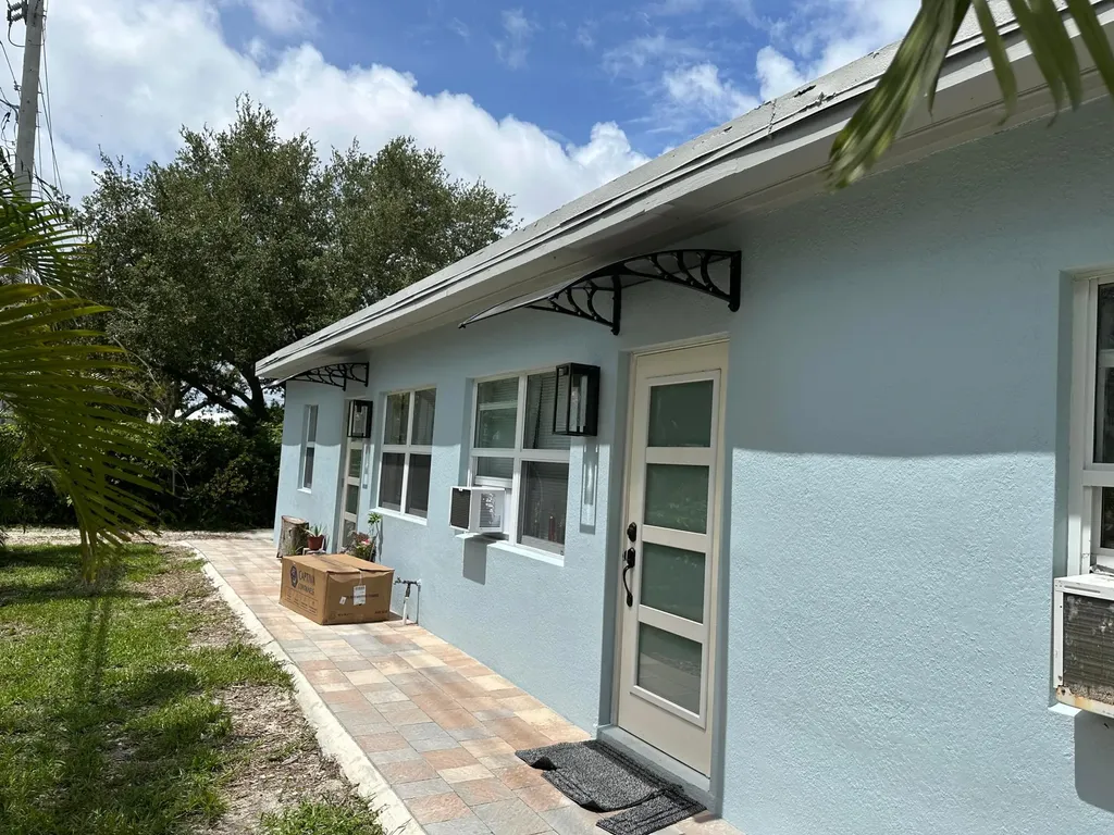 3431-3441 NE 13th Avenue Oakland Park FL 33334