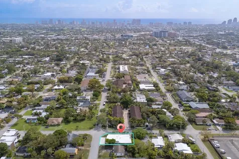 3431 NE 13th Avenue Oakland Park FL 33334