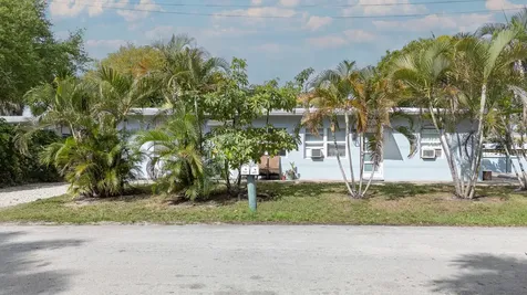 3431 NE 13th Avenue Oakland Park FL 33334