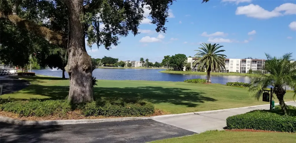 1831 Sabal Palm Drive Davie FL 33324