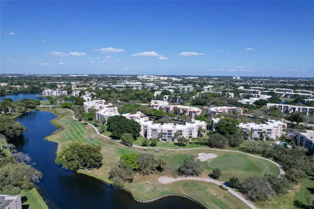1831 Sabal Palm Drive Davie FL 33324