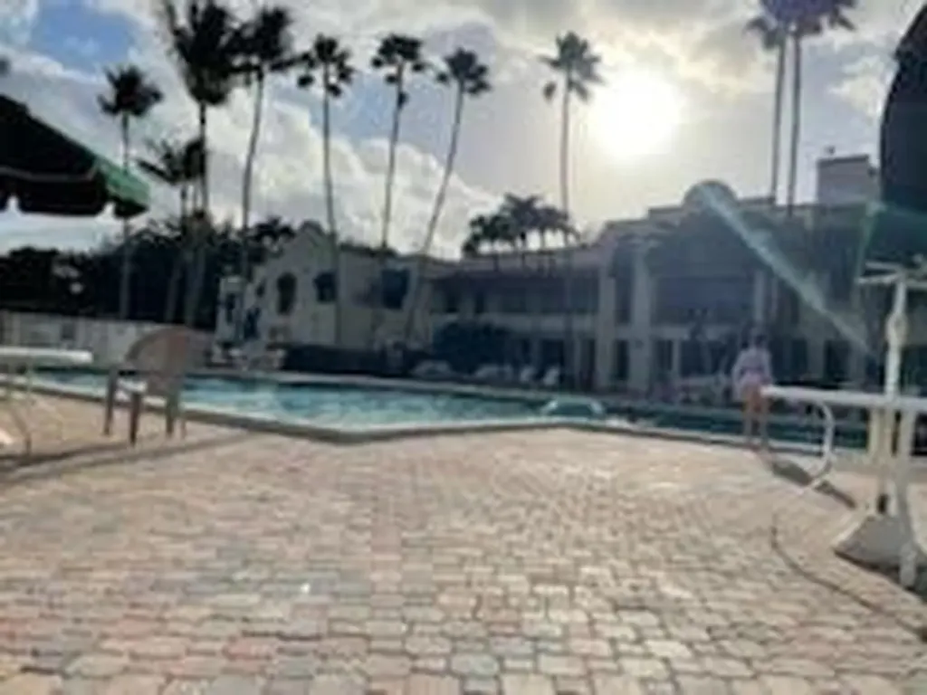 1831 Sabal Palm Drive Davie FL 33324