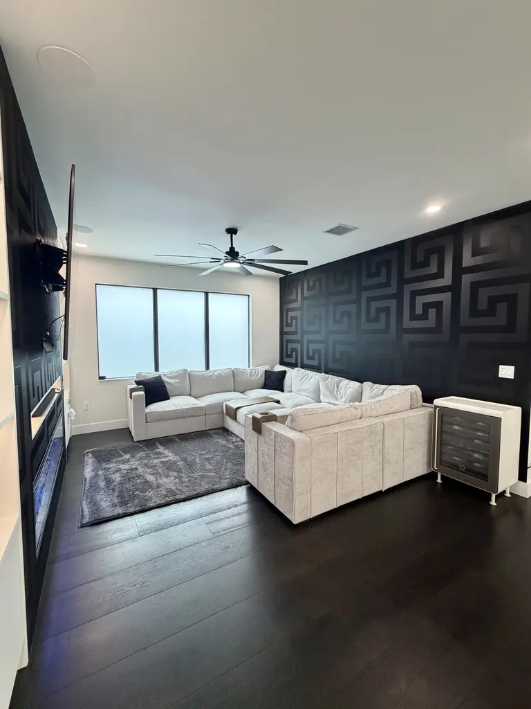8573 Crystal Downs Avenue Boca Raton FL 33434