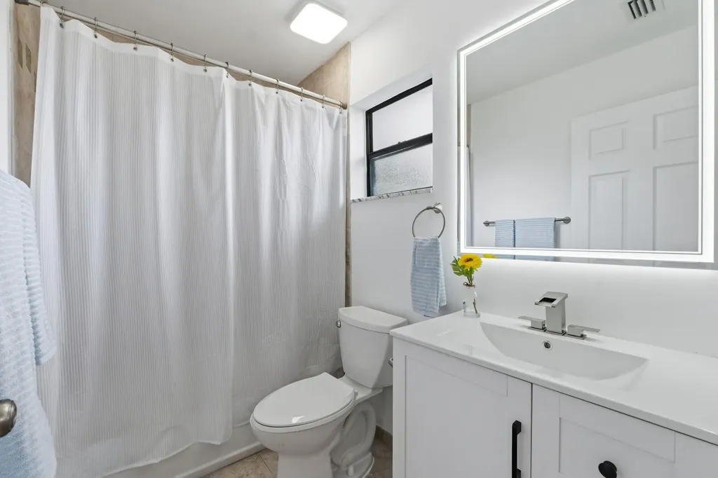 3379 NW 63rd Street Fort Lauderdale FL 33309