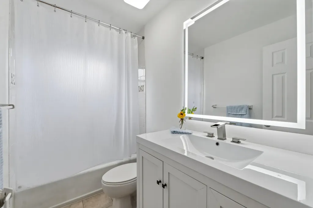 3379 NW 63rd Street Fort Lauderdale FL 33309