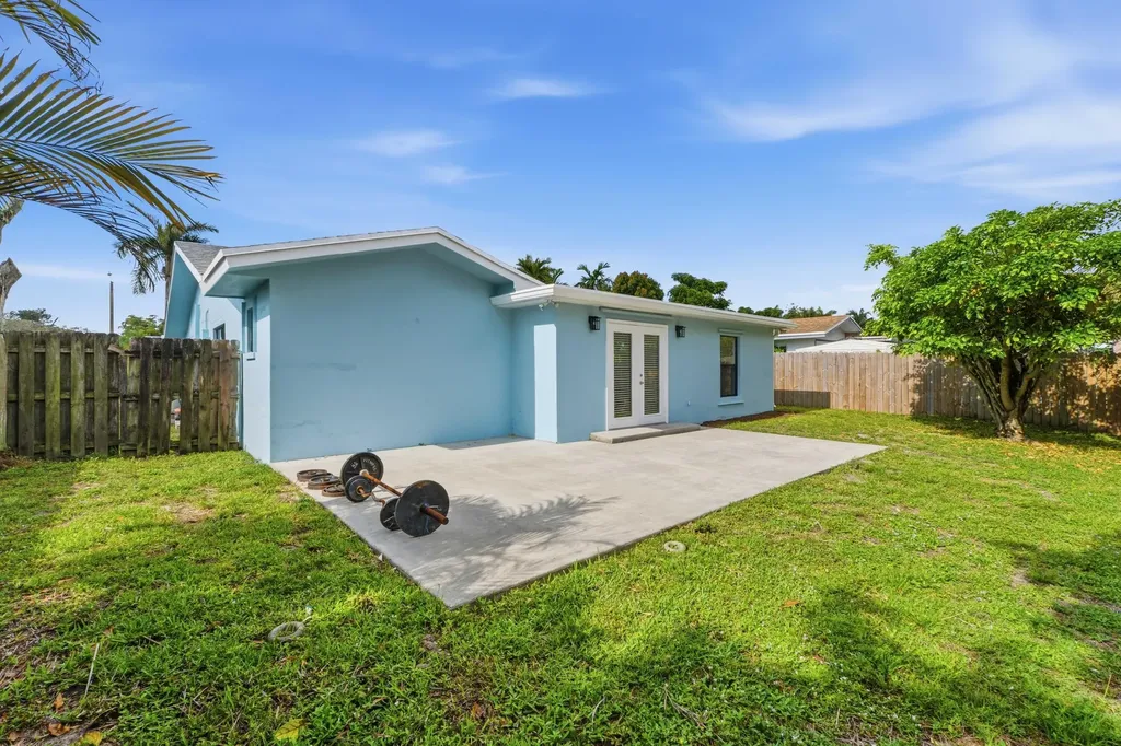 3379 NW 63rd Street Fort Lauderdale FL 33309