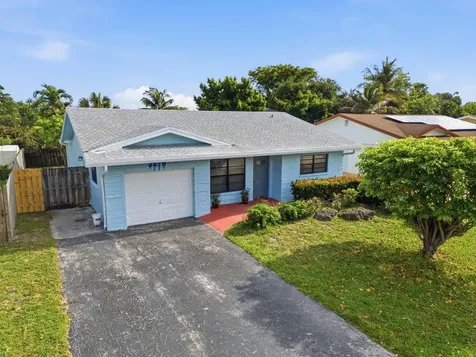 3379 NW 63rd Street Fort Lauderdale FL 33309