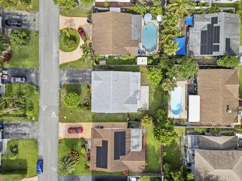 3379 NW 63rd Street Fort Lauderdale FL 33309