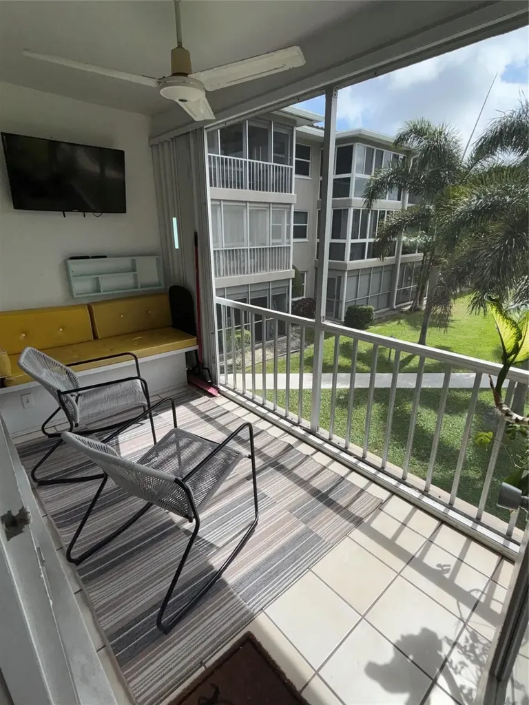 900 SW 12th Street Fort Lauderdale FL 33315